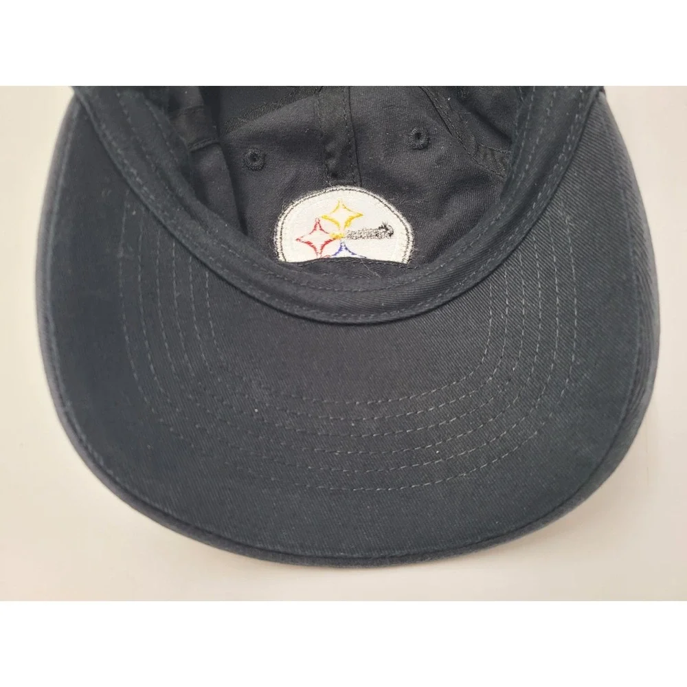 Women Pittsburgh Steelers Sequins NFL Team Apparel Strapback (Fit Small) Hat Cap